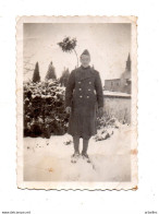 Isle Sur Le Doubs. Photographie D'un Militaire Dans La Neige. Janvier 1945. - Isle Sur Le Doubs