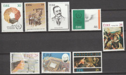 Ireland        .   Y&T     .  8 Stamps    .    **      .   MNH - Neufs