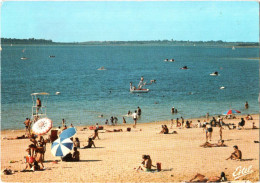 CPM 10 (Aube) Aux Portes De Troyes, Le Lac De La Forêt D'Orient : La Plage TBE - Swimming