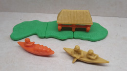 1995 Ferrero - Kinder Surprise - K95 42 - Hut And Canoe Scene - Monoblocs