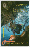 Dominica - Diver & Black Bar Soldier Fish - 7CDME - Dominica