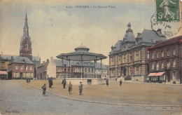 CPA 55 FRESNES LA GRANDE PLACE Particularité Au Verso La Carte Est Divisée à L'horizontale - Otros & Sin Clasificación