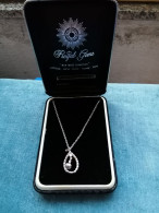 VINTAGE REGAL GEMS MAN MADE DIAMONDS NECKLACE & PENDANT 2,25 CARATS FINEST QUALITY - Necklaces/Chains