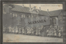 CPA Saint-Ouen Ecole Des Filles - Saint Ouen