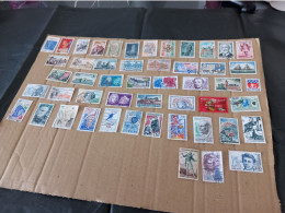 LOT 50 TIMBRES FRANCE DIFFERENTE ANNEE NEUF  OBLITERE (T13) - Collections