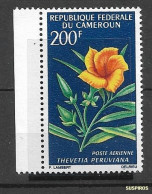 CAMEROUN  1967 Flowers     Yellow Oleander (Thevetia Peruviana)  MINT - Cameroun (1960-...)