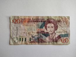 CARAIBI ORIENTALE 20 DOLLARS 1994 ANTIGUA - East Carribeans