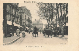 Biarritz * Place De La Mairie * Hôtel COSMOPOLITAIN - Biarritz