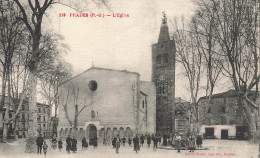 Prades * Place Et église * Villageois - Prades