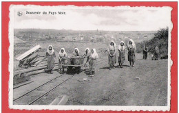CP  SOUVENIR DU PAYS NOIR  Femmes Travaillant à La Mine  Charbon  Charbonnage Edition Bazar Du Livre à GILLY (BELGIQUE) - Mines