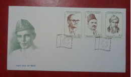 1999 PAKISTAN FDC WITH STAMPS PIONEERS OF FREEDOM - Pakistan