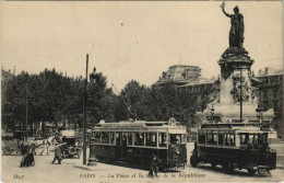 CPA PARIS 10e La Place Et La Statue De A Republique ND Phot (560957) - Statues