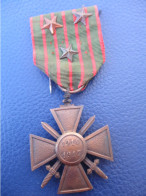 Croix De Guerre / République Française/ 1914-1917 / Avec 3 Citations / 1917     MED458 - Francia