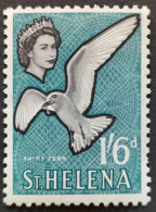 SAINTE HELENE / YT 150 / FAUNE - OISEAU - HIRONDELLE DE MER - STERNE PIERREGARIN - GOELETTE / NEUF ** / MNH - Mouettes