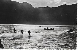 LE BOURGET ( 73 ) -  Ski Nautique Sur Le Lac  ( C.P.S.M. , Pt - Ft ) - Wasserski