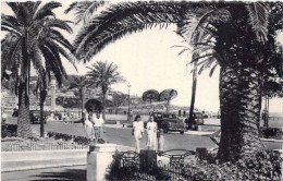 FRANCE - 06 - Nice - Un Coin De La Promenade Des Anglais - Carte Postale Ancienne - Otros & Sin Clasificación