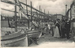 Toulon * Les Pointus * Bateaux Navires De Pêche - Toulon