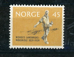 NORVEGE : ANNI. L'ECOLE SUP. D'AGRICULTURE - Yvert N° 394 ** - Unused Stamps