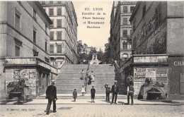 FRANCE - 69 - Lyon - Escalier De La Place Satonay Et Monument Burdeau - Carte Postale Ancienne - Andere & Zonder Classificatie