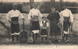 Au Pays Basque * N°20 * Musiciens Aragonais * Musique Instrument - Autres & Non Classés