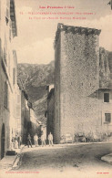 Villefranche De Conflent * Rue Et La Tour De L'ancien Hôpital Militaire * Villageois - Andere & Zonder Classificatie