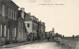 La Bohalle * La Route D'angers * Villageois - Autres & Non Classés