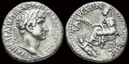 Kilikia Tarsos Hadrian AR Tridrachm Tyche Seated Left - Provinces Et Ateliers