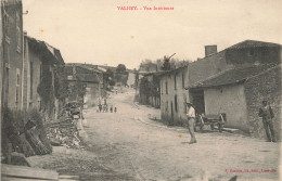 Valhey * Rue Et Vue Intérieure Du Village * Villageois - Autres & Non Classés