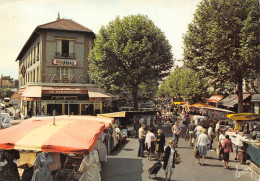 93-AULNAY-SOUS-BOIS- LE BOULEVARD STRASBOURG UN JOUR DE MARCHE - Aulnay Sous Bois