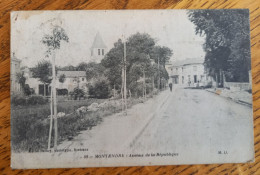 Montendre - Avenue De La République - L'Eglise Au Fond - Montendre