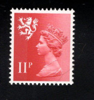 467778066 1976 SCOTT SMH15 GIBBONS SG 32 (XX) POSTFRIS MINT NEVER HINGED   - QUEEN ELIZABETH II - TWO  BANDS - Scotland