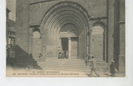 MAURIAC - Portail De L'Eglise Notre Dame Des Miracles - Mauriac