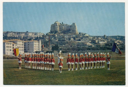 2 CPM - VITROLLES (B. Du R.) - Cartes Postales Officielles Des Majorettes De Vitrolles - 1967/1970 - Autres & Non Classés