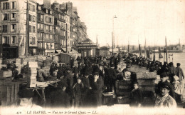 N°104160 -cpa Le Havre -vue Sur Le Grand Quai- - Forêt De Montgeon