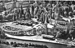 FRANCE - 65 - Lourdes - Vue Aérienne Sur La Basilique Et Le Gave - Carte Postale Ancienne - Lourdes