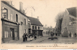 Nérondes - Rue Du Champ De Foire - Nérondes