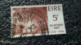 IRLANDA--1950-75            5P           USED - Used Stamps