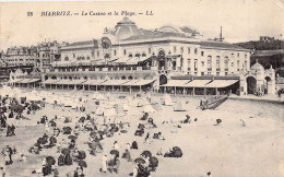 FRANCE - 64 - BIARRITZ - Le Casino Et La Plage - LL - Carte Postale Ancienne - Biarritz