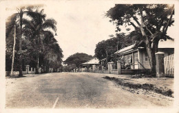 ¤¤   -   CONGO   -   BRAZZAVILLE   -  Cité Militaire Sur La Rue D'Ouesso    -   ¤¤ - Brazzaville