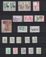 COTE 50€, LOT DE 21 TIMBRES NEUFS** MNH, ANDORRE. - Collections