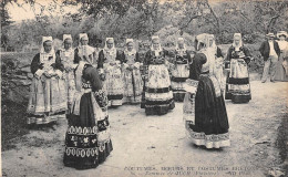 Juch          29         C.M. C. B.    Femmes En Costumes  N°  96      ( Voir Scan) - Andere & Zonder Classificatie