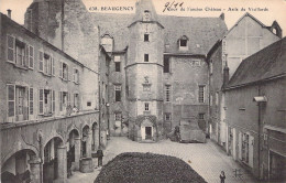 FRANCE - 43 - BEAUGENCY - Cour De L'Ancien Château - Asile De Vieillards - Carte Postale Ancienne - Autres & Non Classés