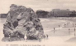 BIARRITZ - ROCHER DE LA GRANDE PLAGE - 64122 01 38+20 - Biarritz