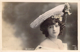 CELEBRITES - DE CORLAY - Chapeau - Carte Postale Ancienne - Femmes Célèbres