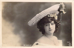 CELEBRITES - DE CORLAY - Chapeau - Carte Postale Ancienne - Famous Ladies