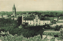 Saintes * Vue Panoramique Vers St Eutrope Et L'hôpital - Saintes