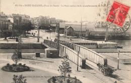 St Nazaire * Place Du Bassin * Le Pont Roulant De La Nouvelle Entrée Du Port - Saint Nazaire