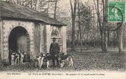 Le Gâvre * La Forêt * Un Piqueur Et Sa Meute Avant La Chasse à Courre * Vénerie - Le Gavre