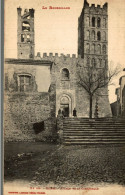 Elne Facade De La Cathédrale - Elne