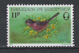 Guernsey MNH ; Grasmus Dartford Warbler Fauvette Curruca Carrasquena Mus Vogel Bird Ave Oiseau - Cernícalo